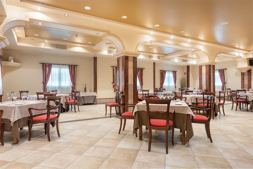Hospedium Hotel Blu Loiu المظهر الخارجي الصورة