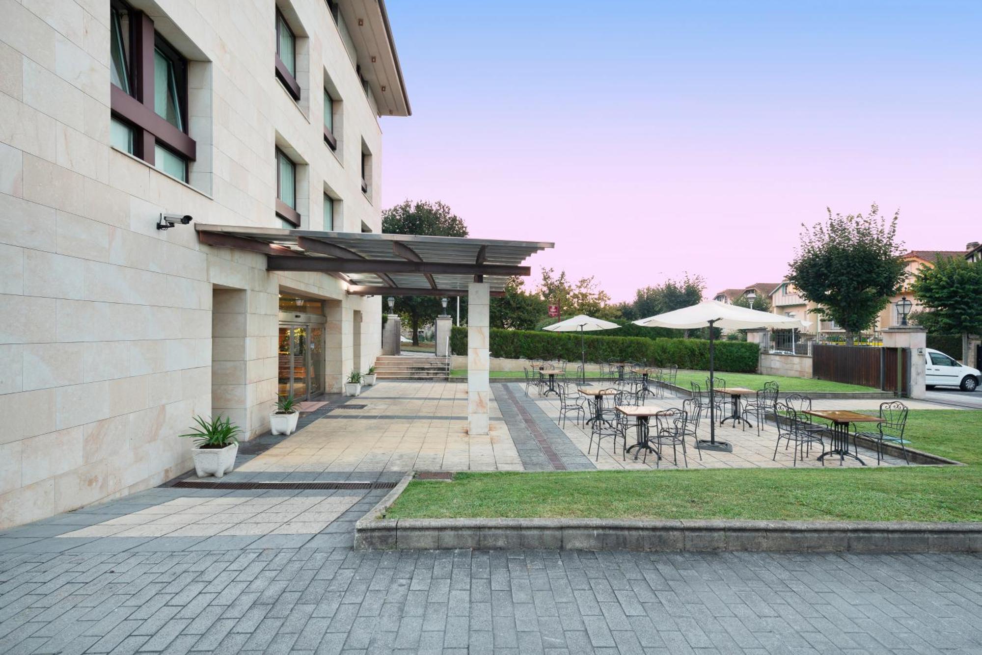 Hospedium Hotel Blu Loiu المظهر الخارجي الصورة