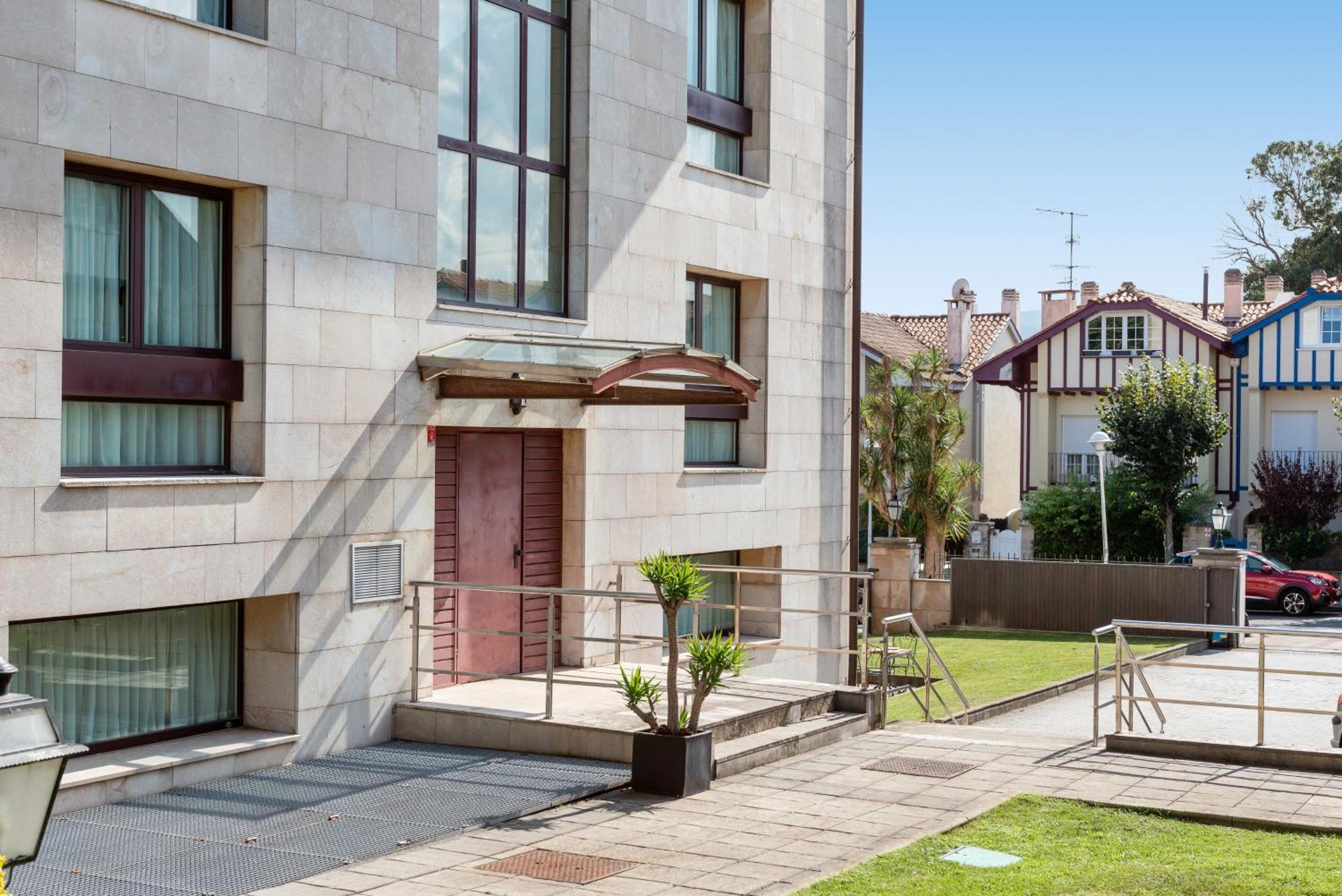 Hospedium Hotel Blu Loiu المظهر الخارجي الصورة