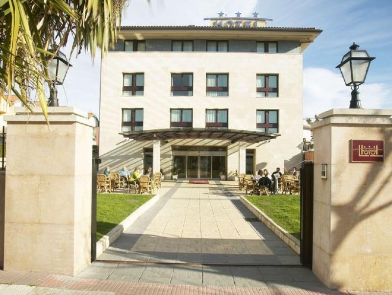 Hospedium Hotel Blu Loiu المظهر الخارجي الصورة