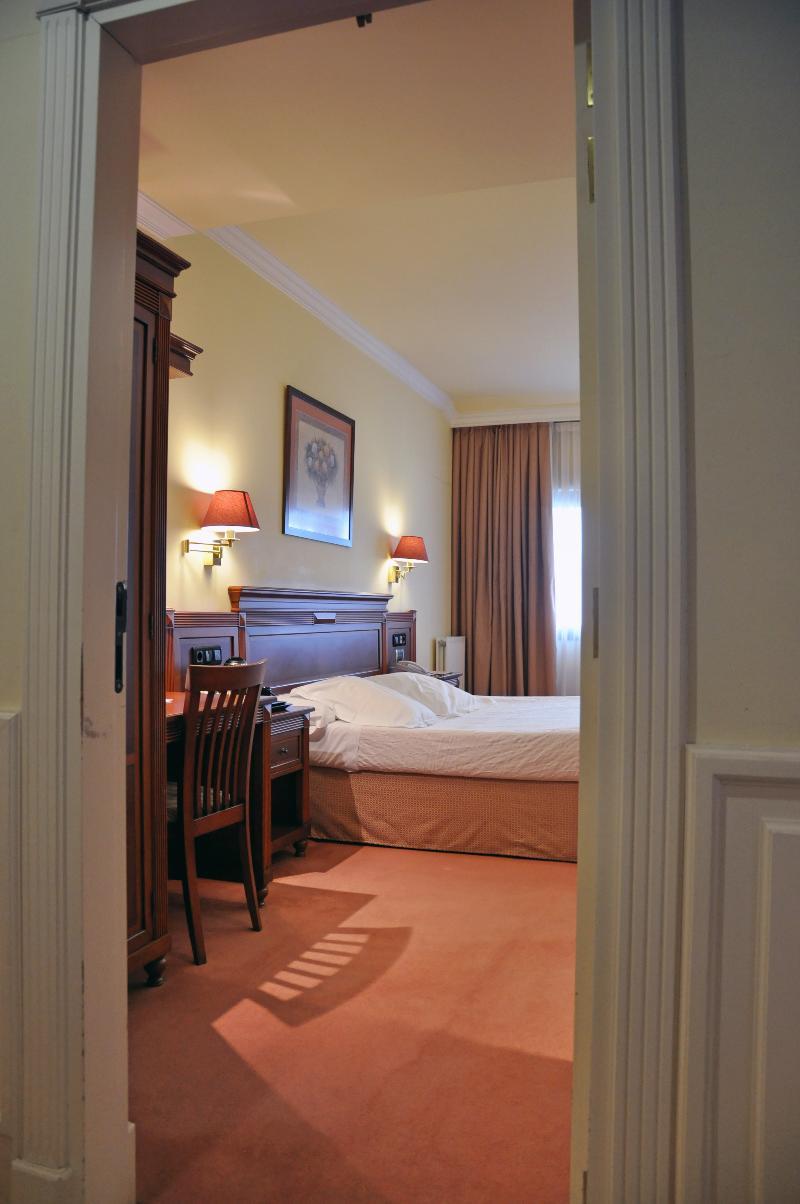 Hospedium Hotel Blu Loiu المظهر الخارجي الصورة